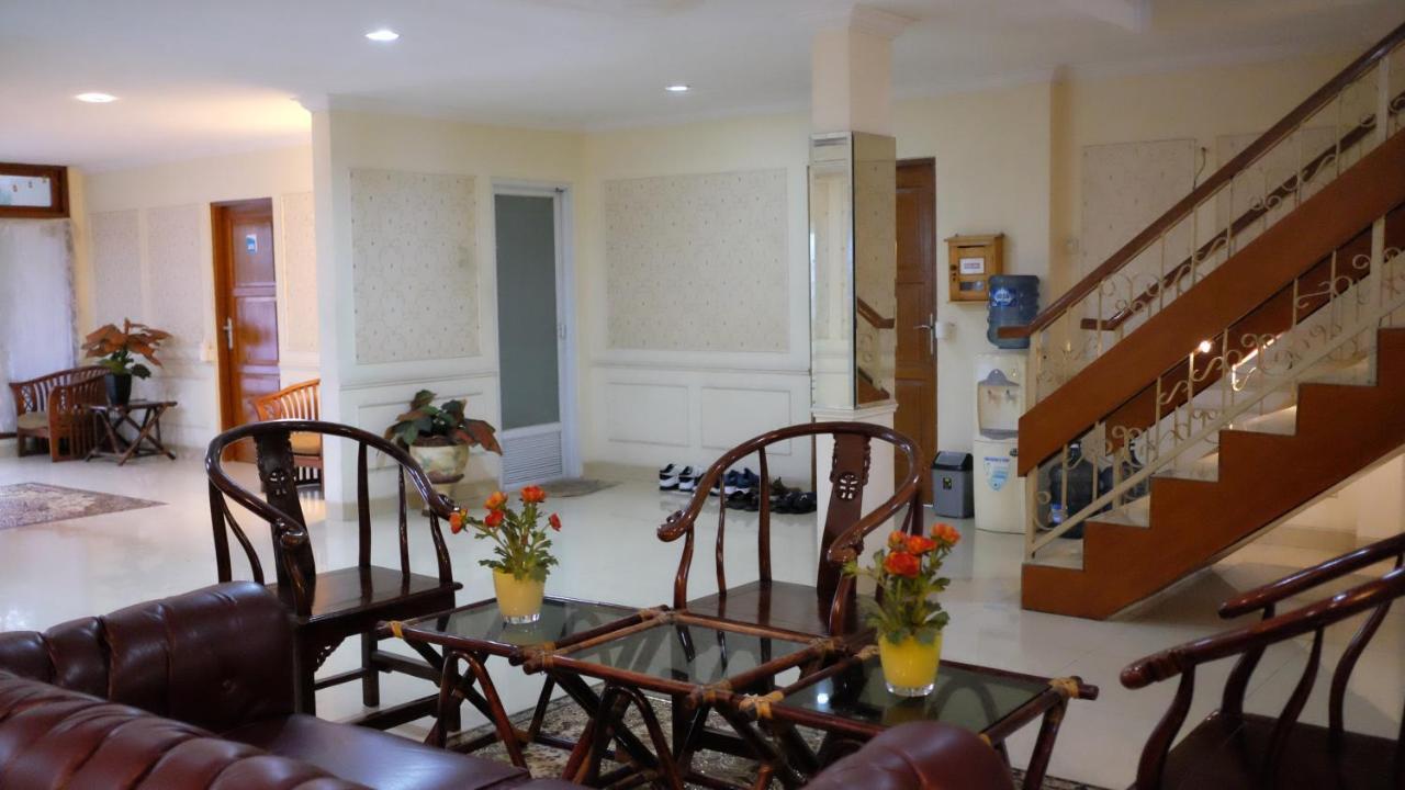 Zen Boutique Syariah Hotel Cakarta Dış mekan fotoğraf